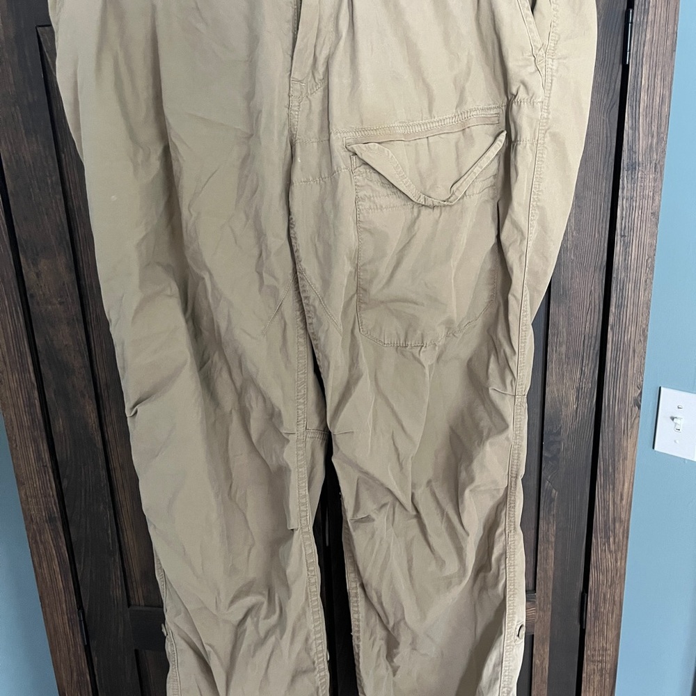Men’s Polo Ralph Lauren Pants size 40/30 Like new worn once.